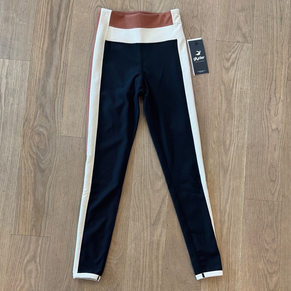 Glyder leggings